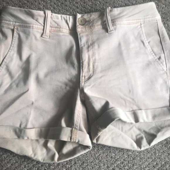 Tan Coloured Cotton Twill Shorts - Picture 2 of 3